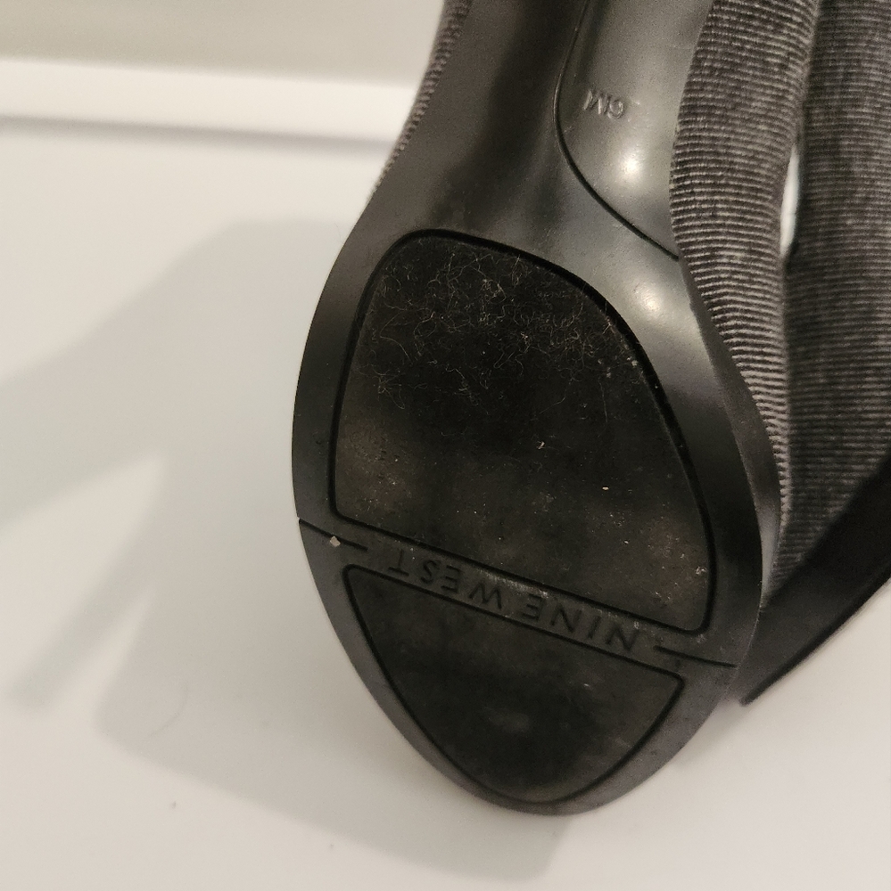 Nine West Women's Agne Gray‎ Tweed Fabric Pumps 3.25" Heels Round Toe Size 6M - Picture 8 of 11